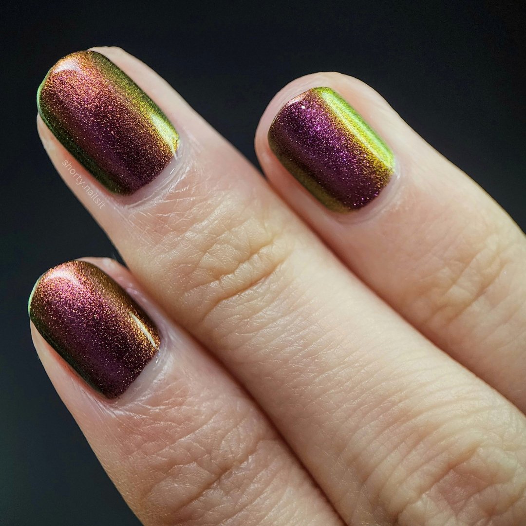 Fantasies in Fuchsia - Cosmic Polish Australia