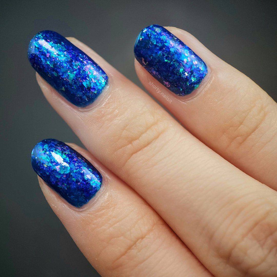 Sapphire Lagoon - Cosmic Polish