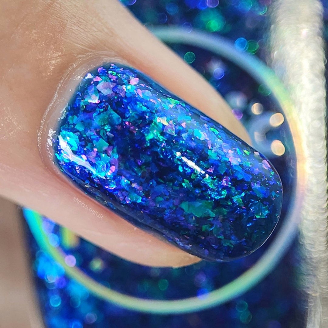 Sapphire Lagoon - Cosmic Polish